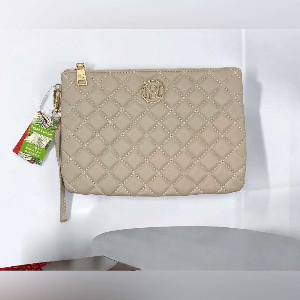 Badgley Mischka Diamond Quilted Logo Wristlet Pouch Vegan Leather Taupe NWT